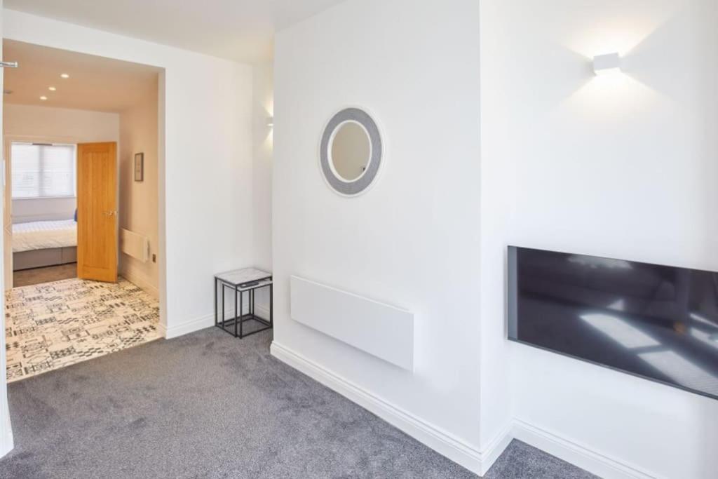 Apt 1 - Queens Court Scarborough Kültér fotó