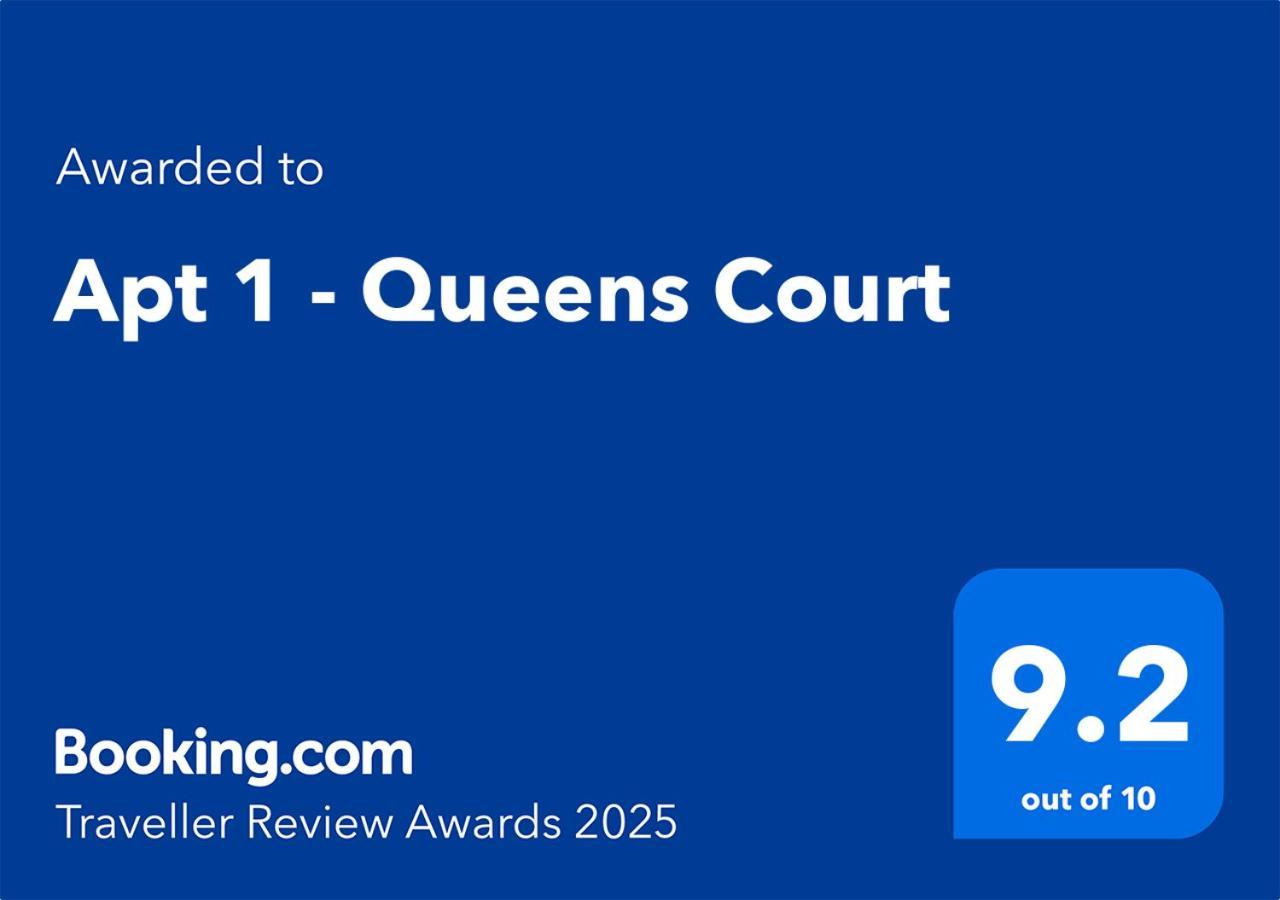 Apt 1 - Queens Court Scarborough Kültér fotó